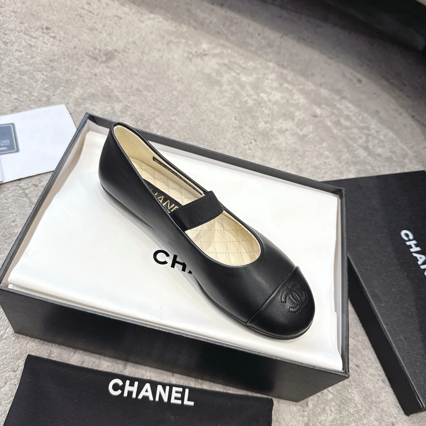 Балетки Женские Chanel 17302944