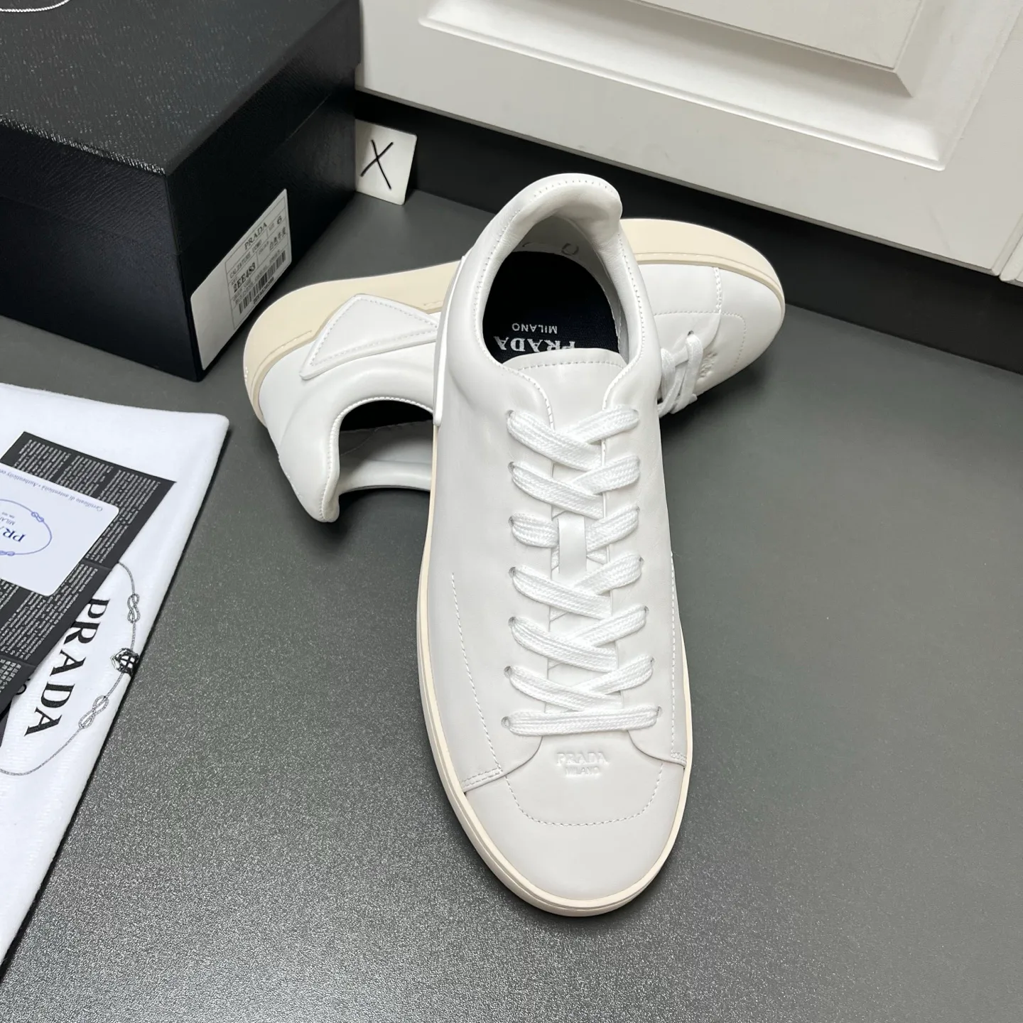 Кроссовки Мужские Prada 16940103