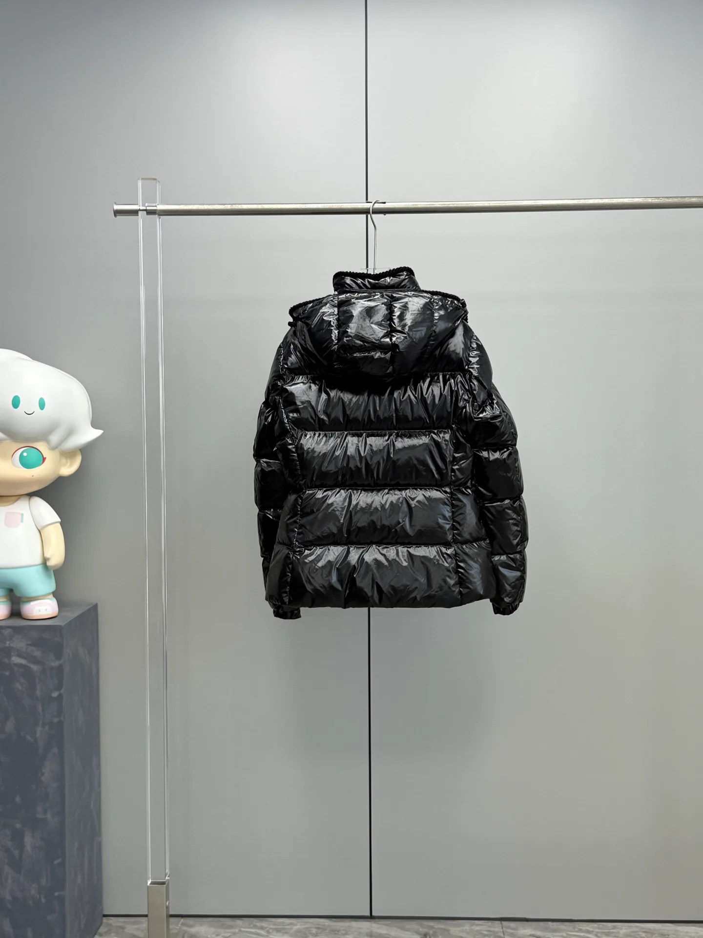 Куртки И Пуховики Женские Moncler 18710371
