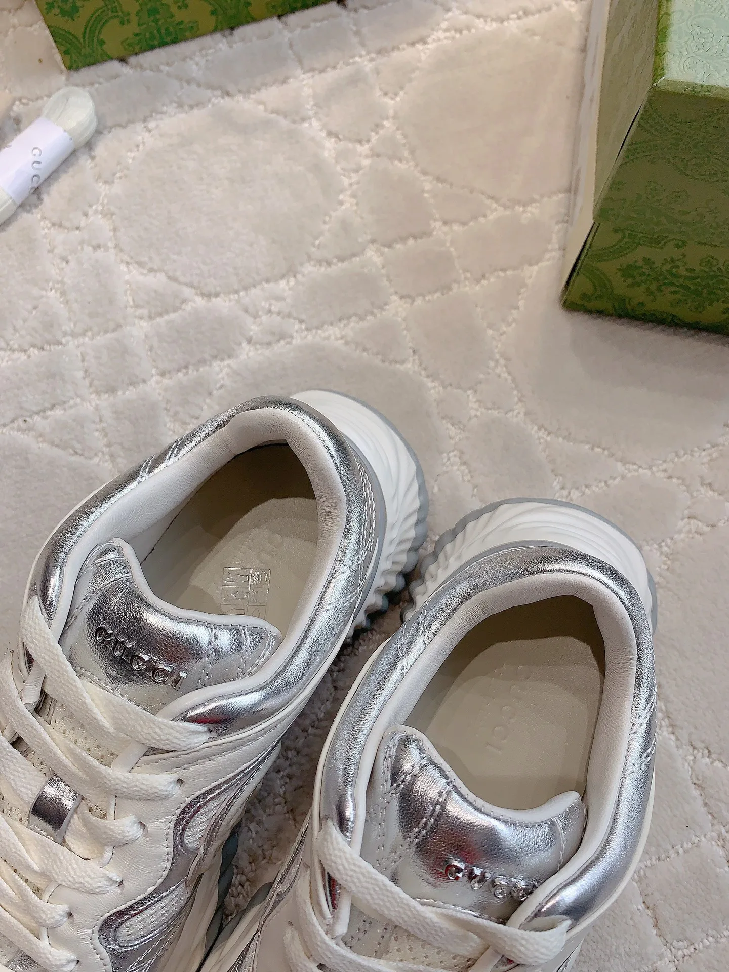 Кроссовки Женские Gucci 89892