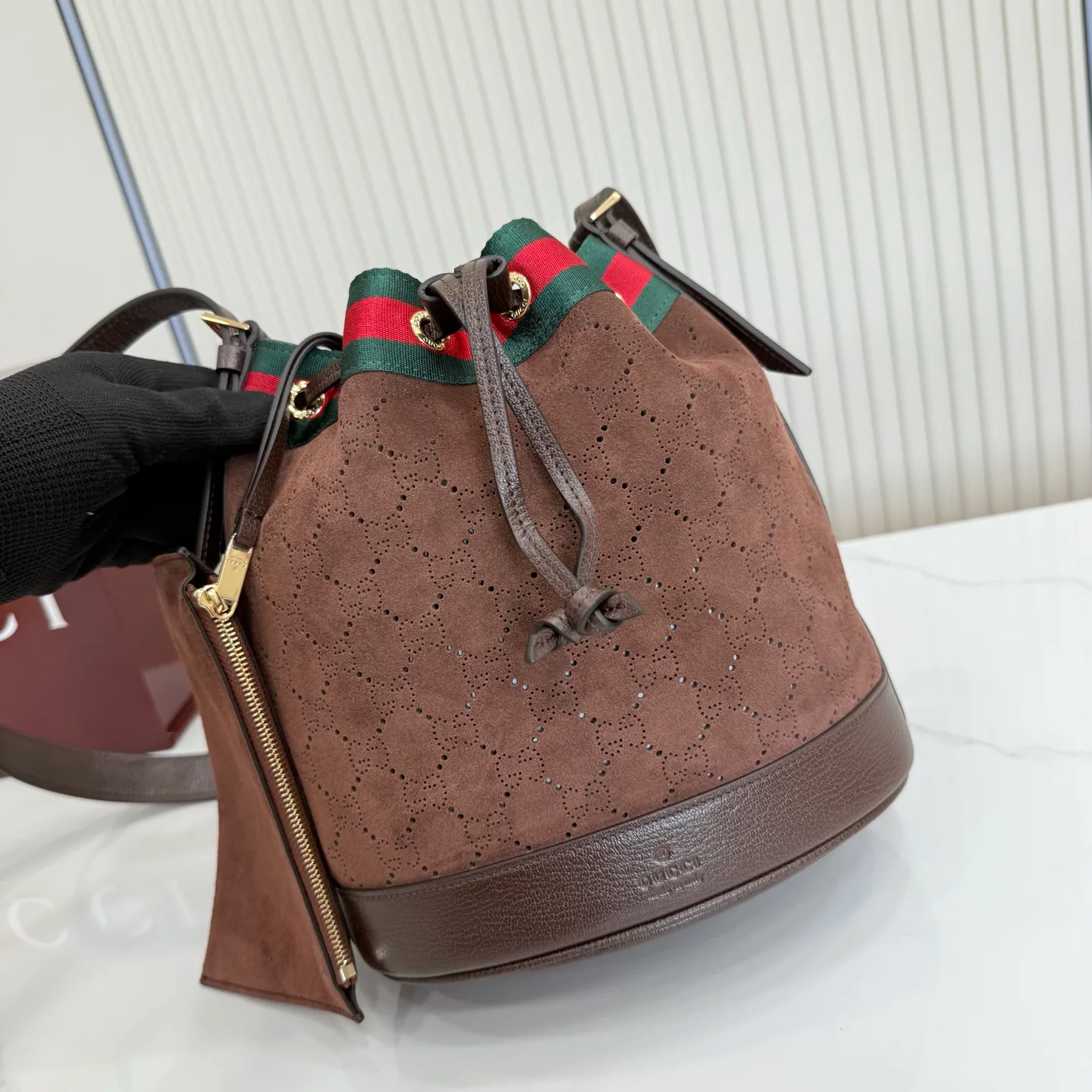 Классические Сумки Женские Gucci 18210732