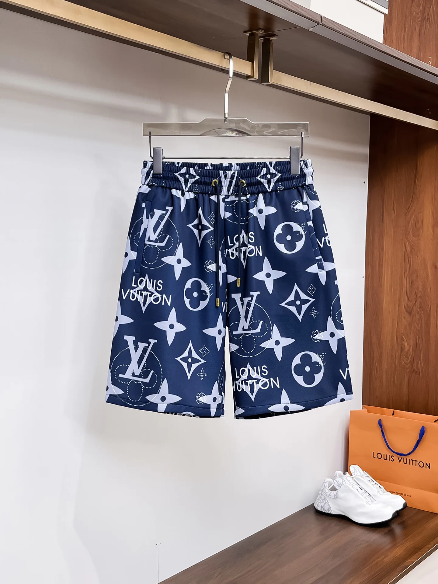 Шорты Мужские Louis Vuitton 13417565