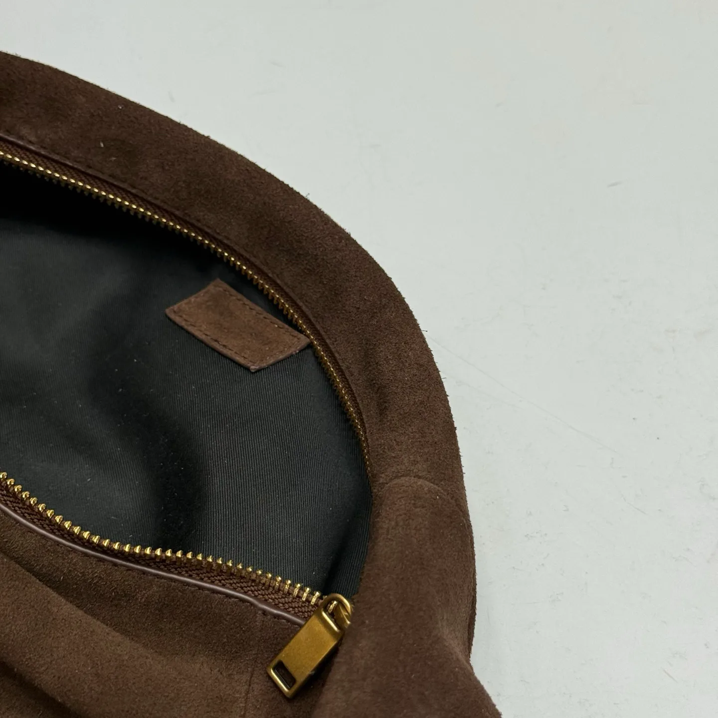 Классические Сумки Женские Saint Laurent 1880557