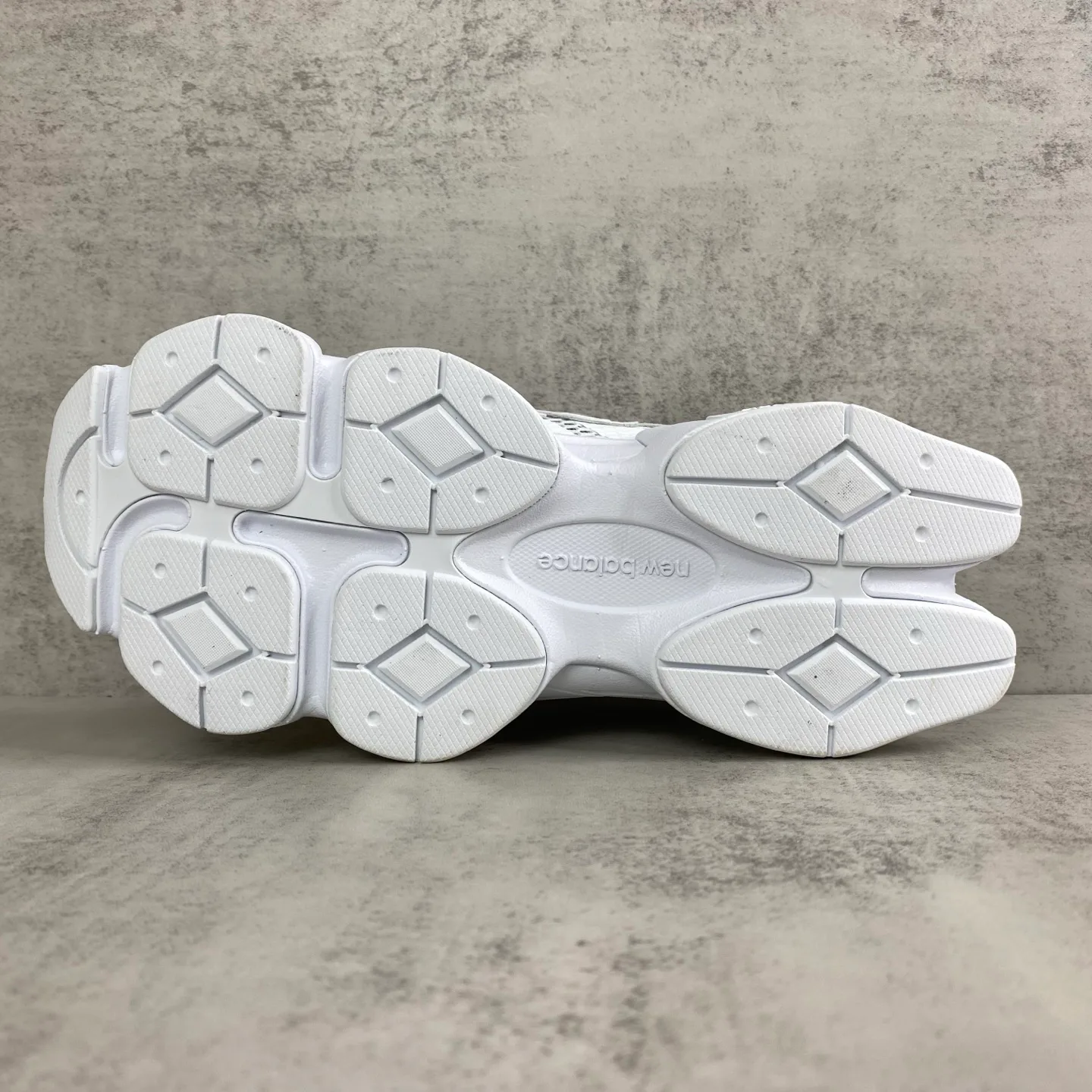 Кроссовки Женские New Balance 17460386