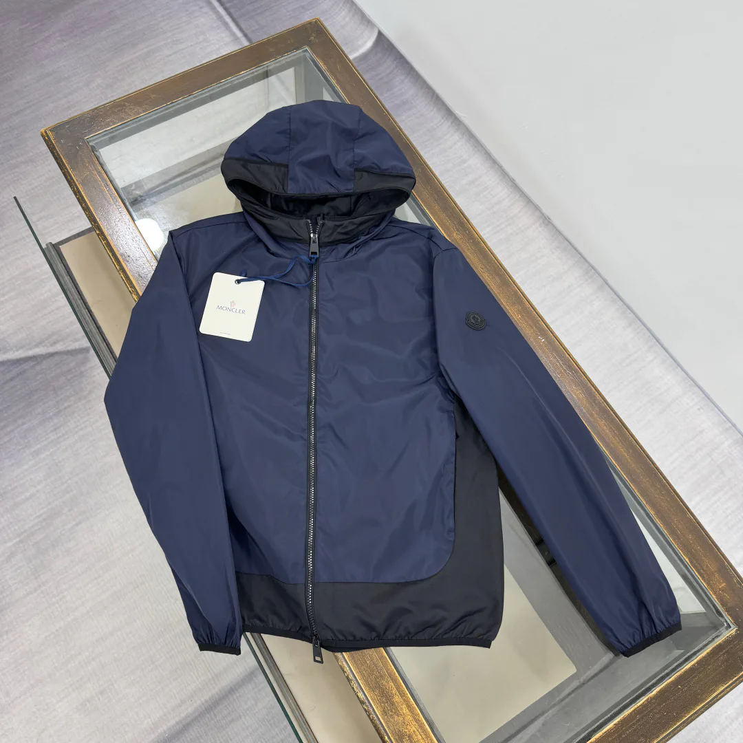 Куртки И Пуховики Женские Moncler 18002121
