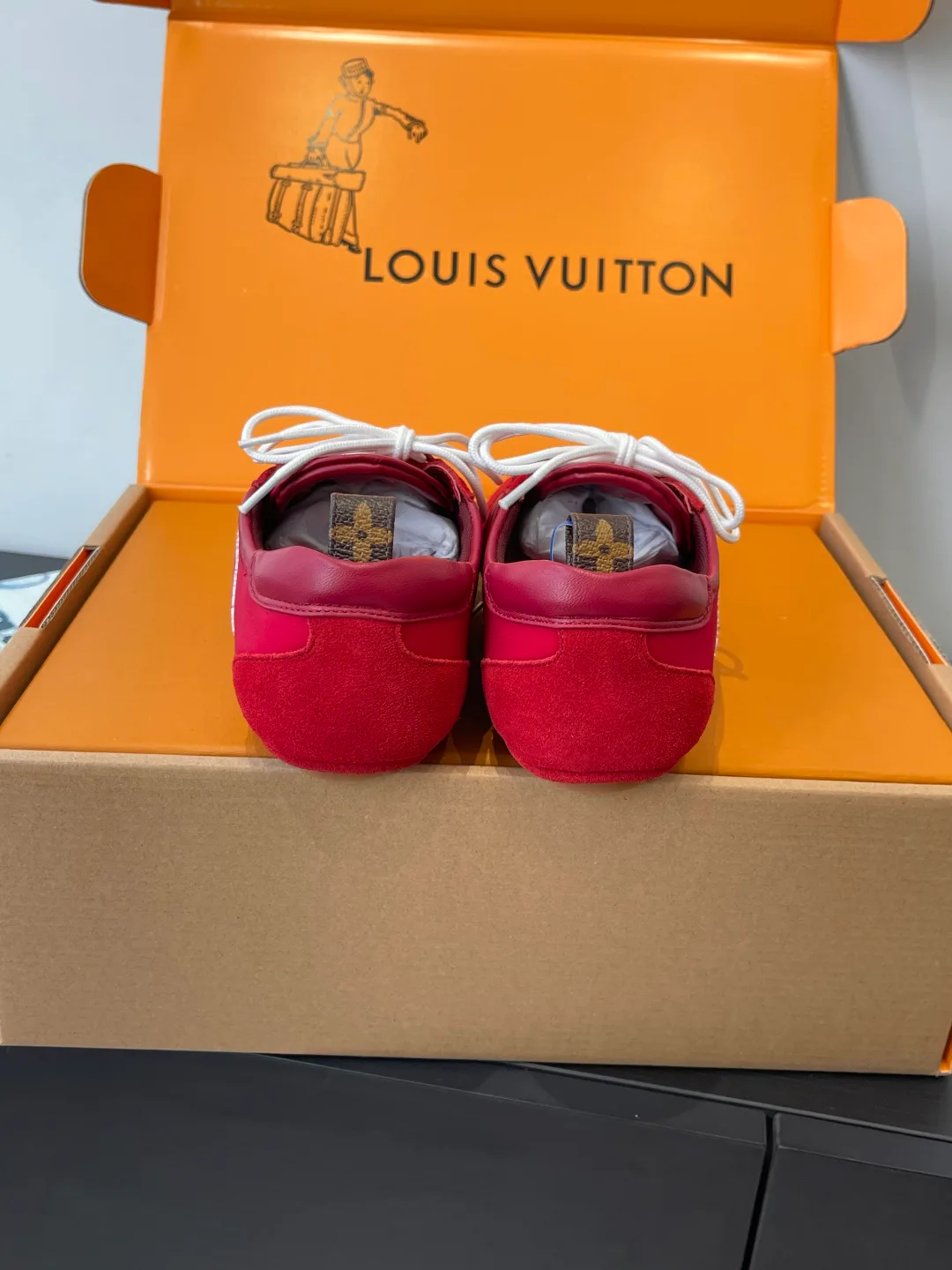 Кроссовки Женские Louis Vuitton 1595077