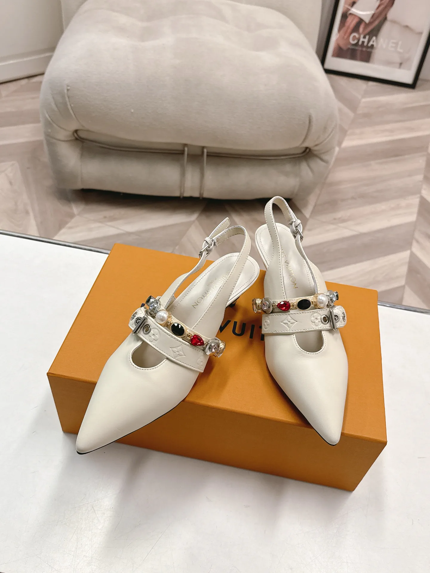 Туфли Женские Louis Vuitton 11190713