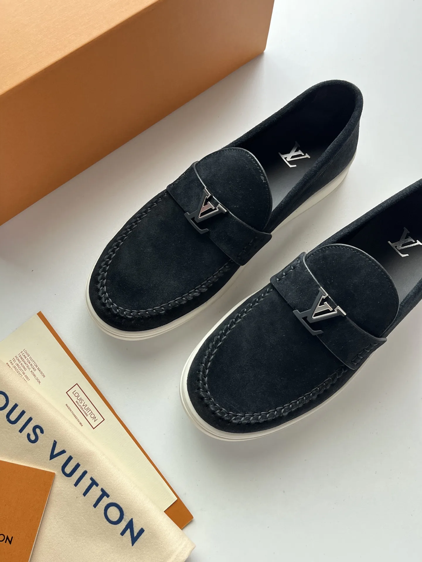 Лоферы И Туфли Мужские Louis Vuitton 18744055