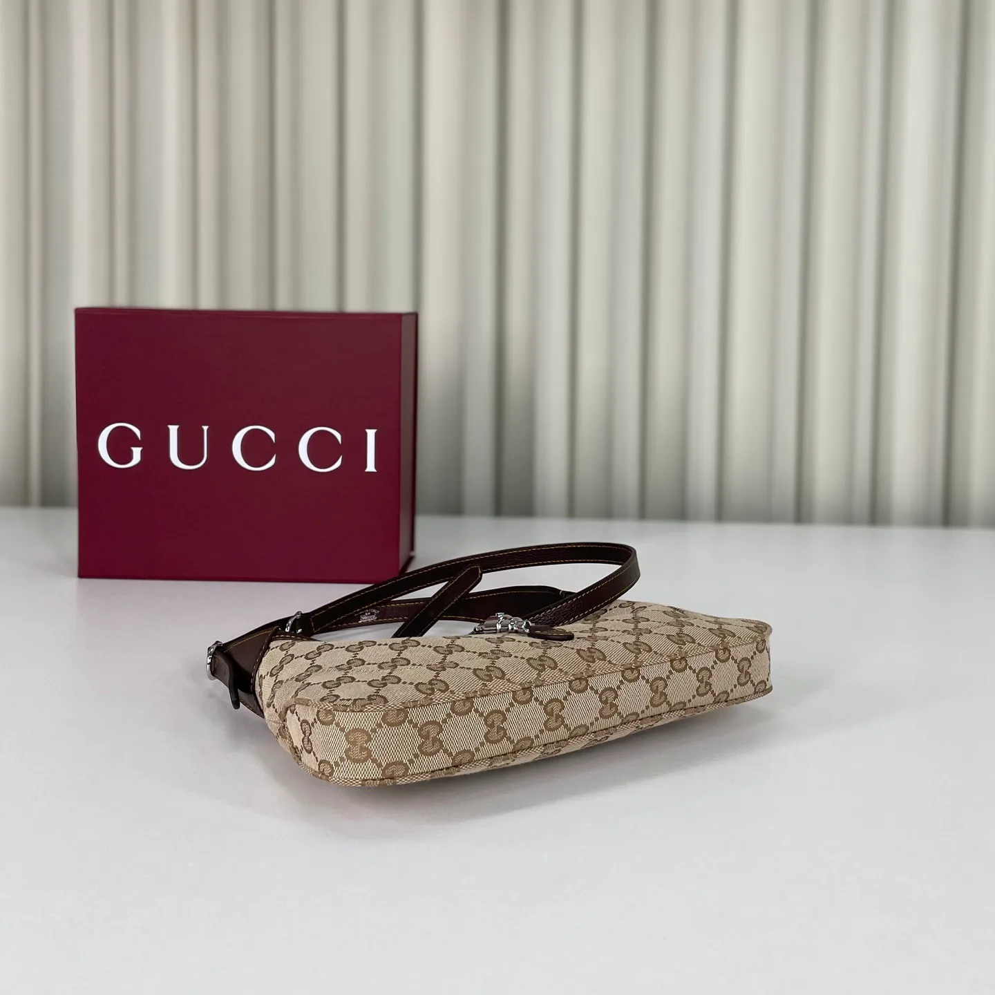 Классические Сумки Женские Gucci 11665058