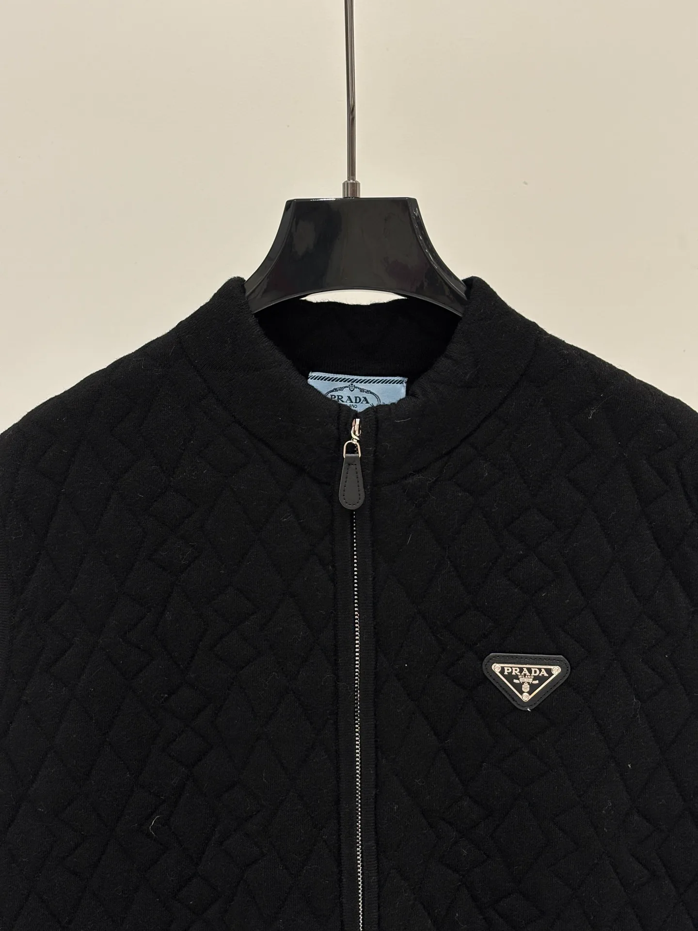 Жилеты Женские Prada 18706583