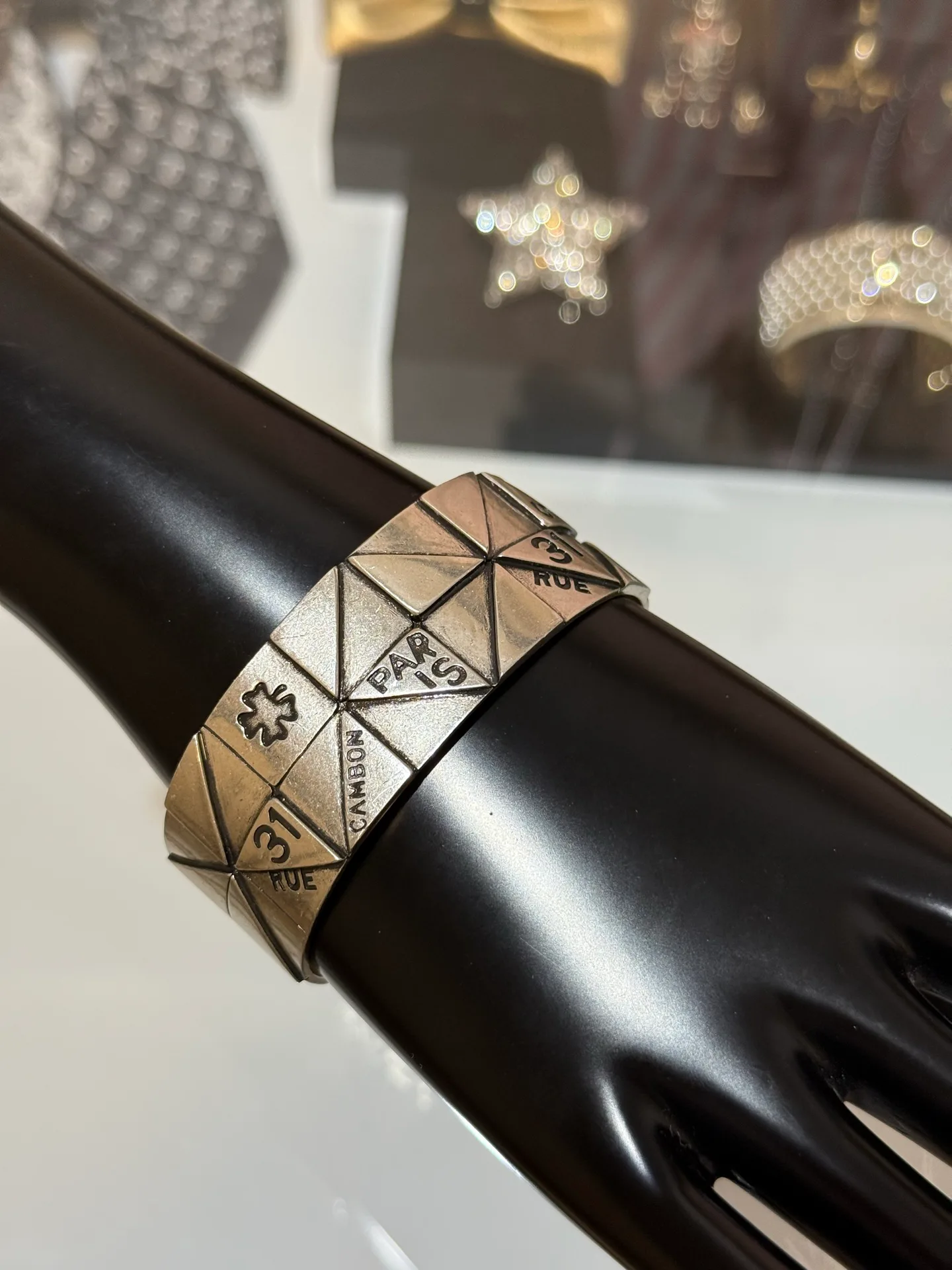 Бижутерия Chanel 362895