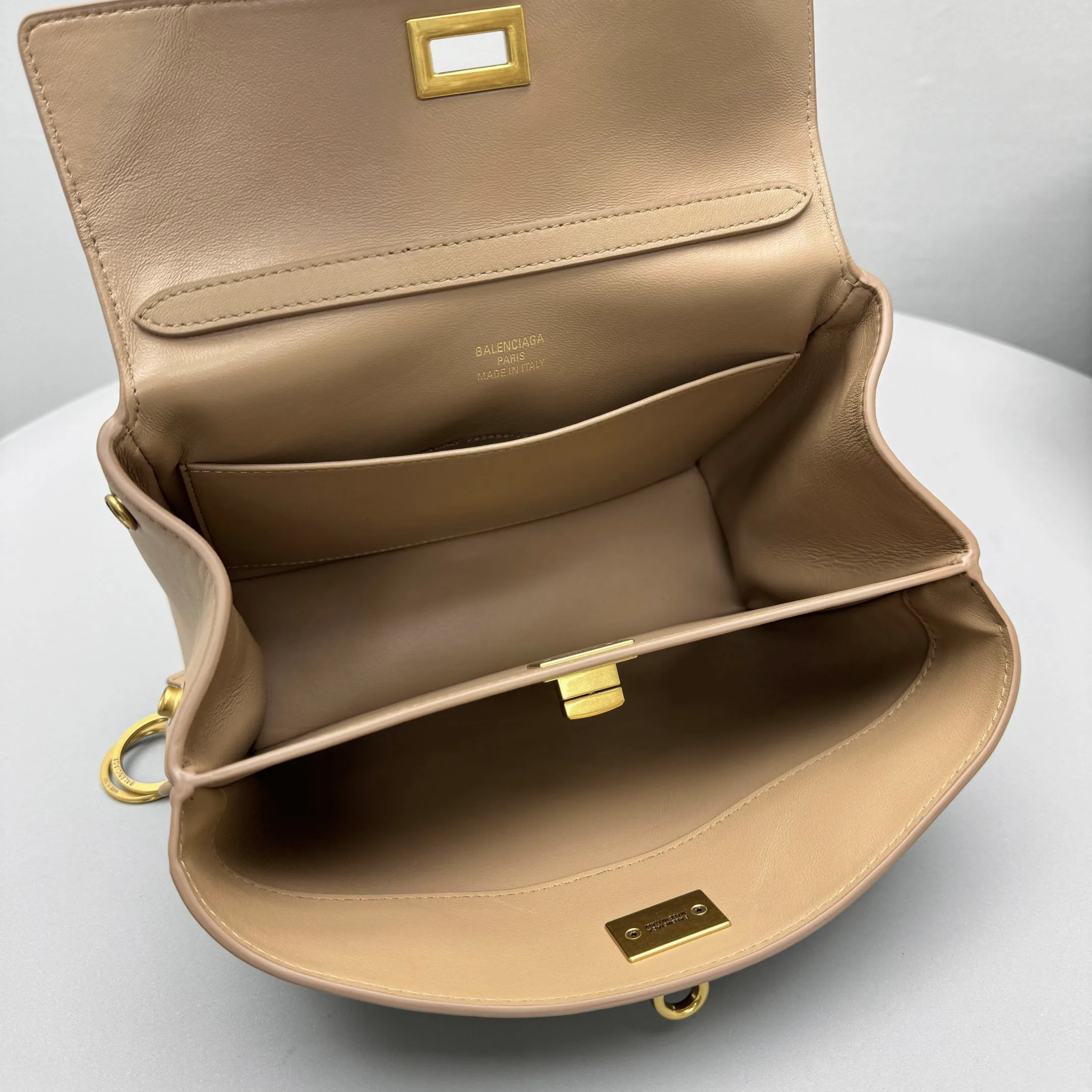 Классические Сумки Женские Bottega Veneta 11451458