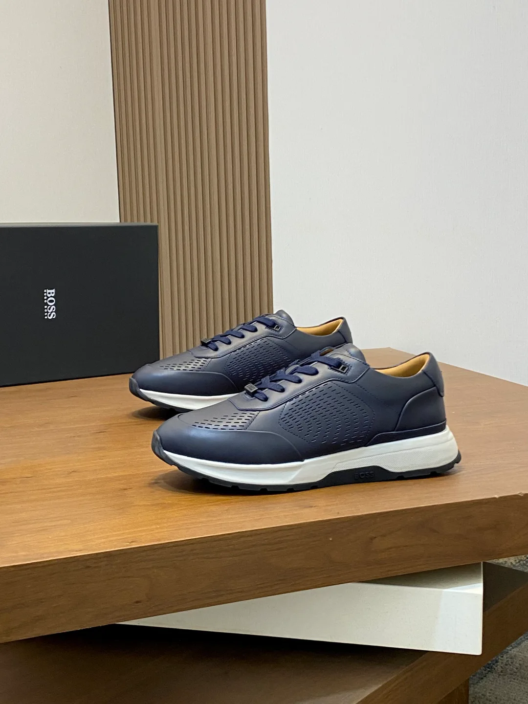 Кроссовки Мужские Hugo Boss 338042