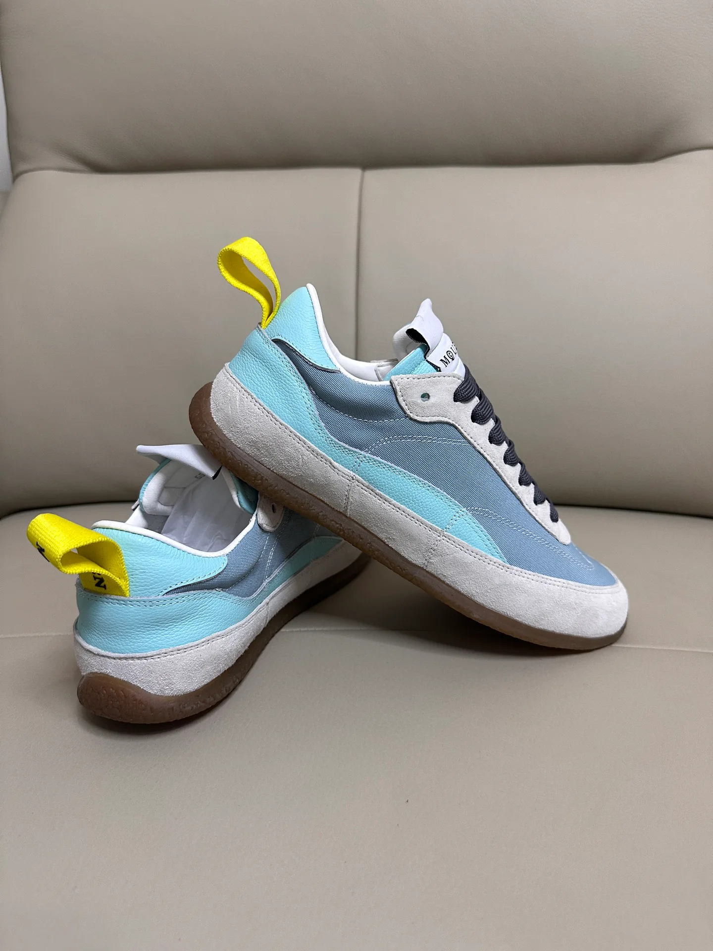 Кроссовки Женские Alexander Mcqueen 10250877