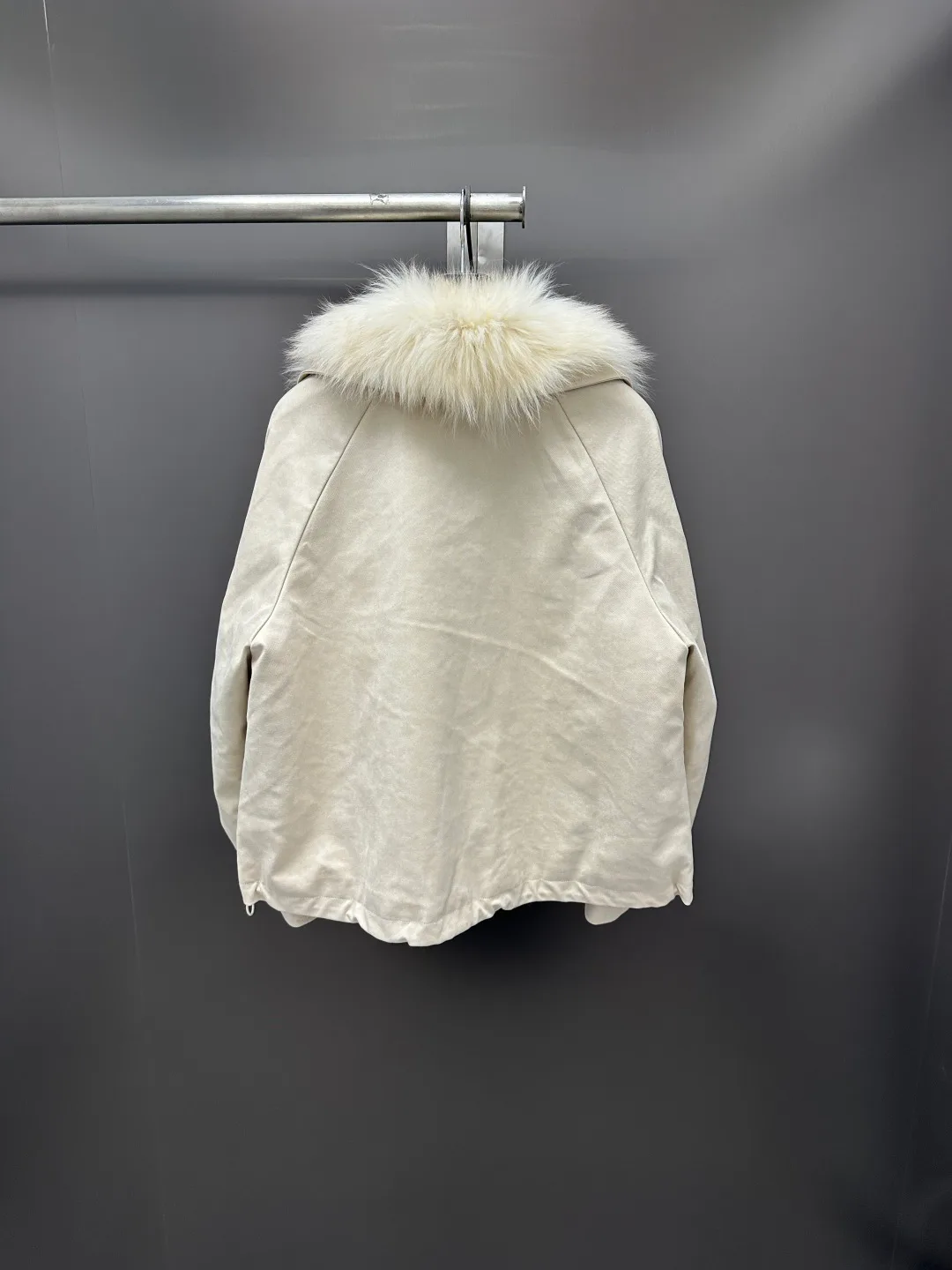 Куртки И Пуховики Женские Max Mara 18902727