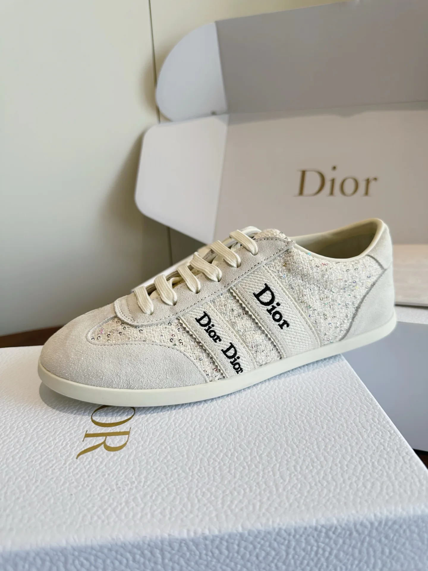 Кроссовки Женские Christian Dior 18443952