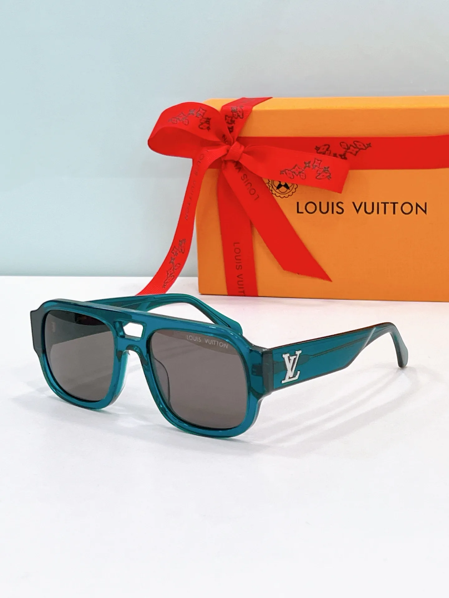 Очки Louis Vuitton 378834