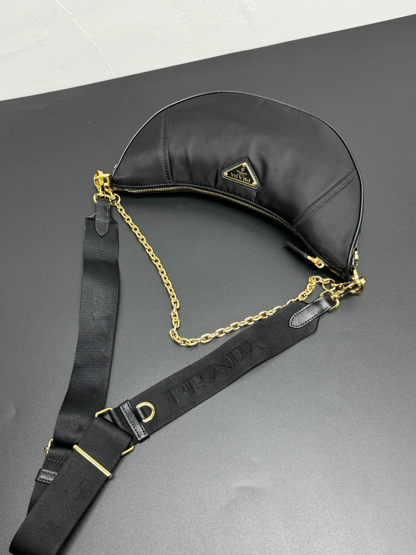 Сумки На Ремне Женские Prada 363714