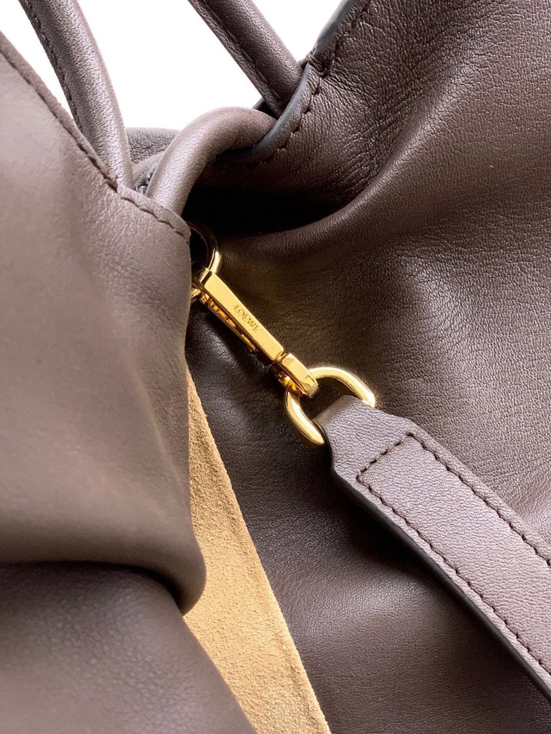 Классические Сумки Женские Loewe 13174328