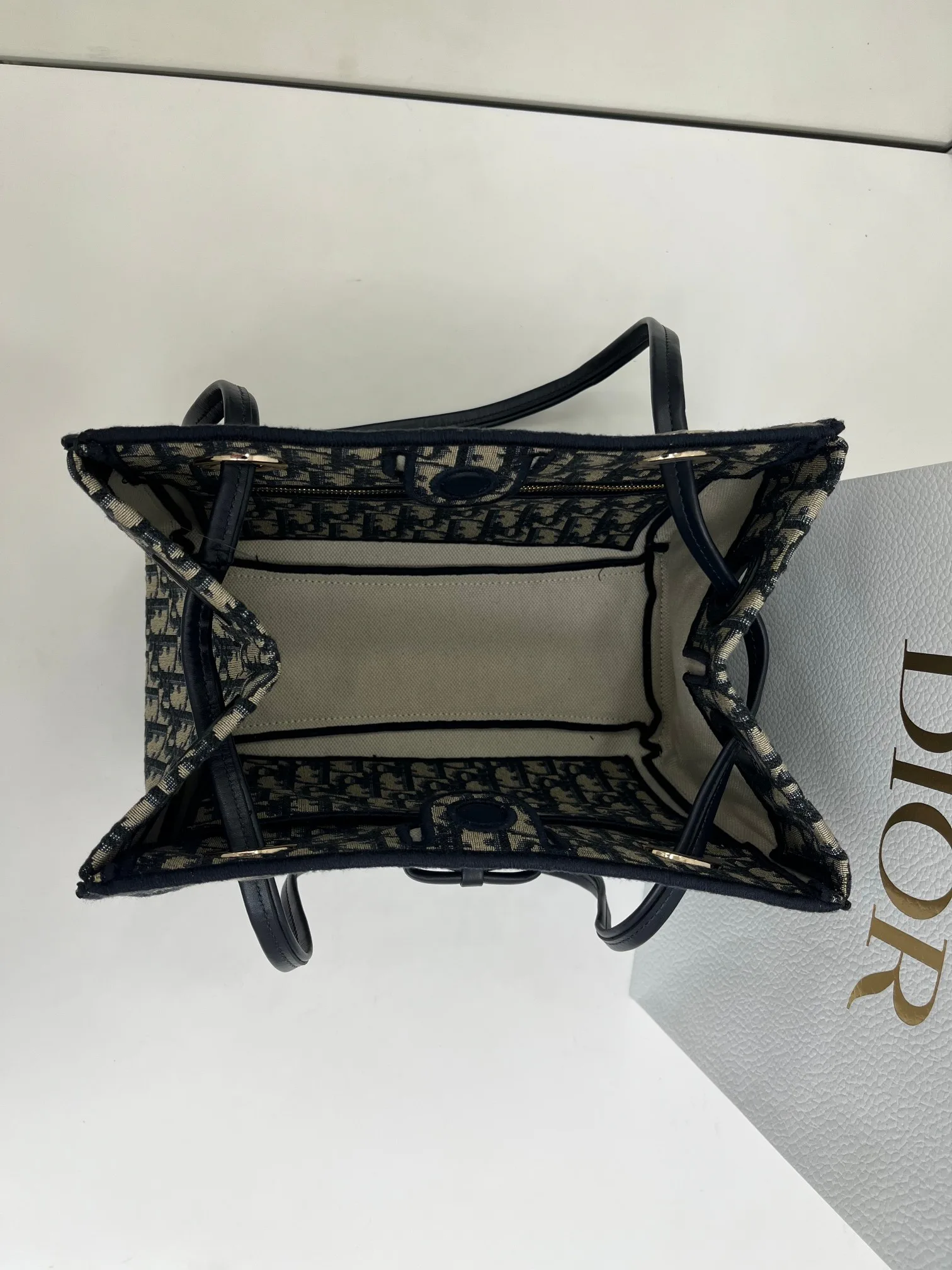 Классические Сумки Женские Christian Dior 11669077