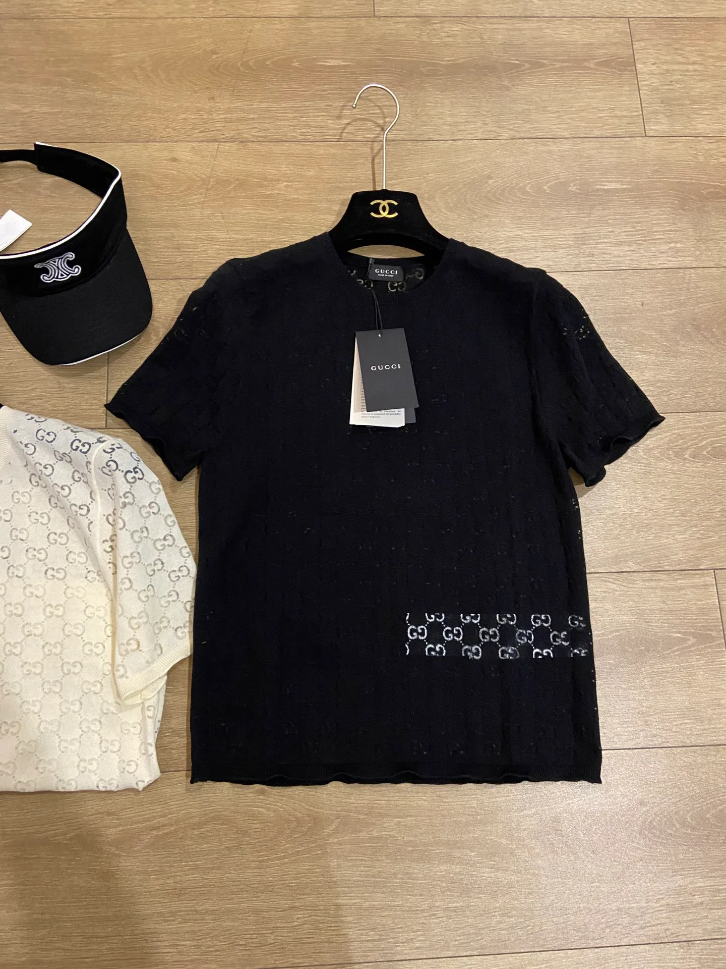 Футболки Женские Gucci 17729258