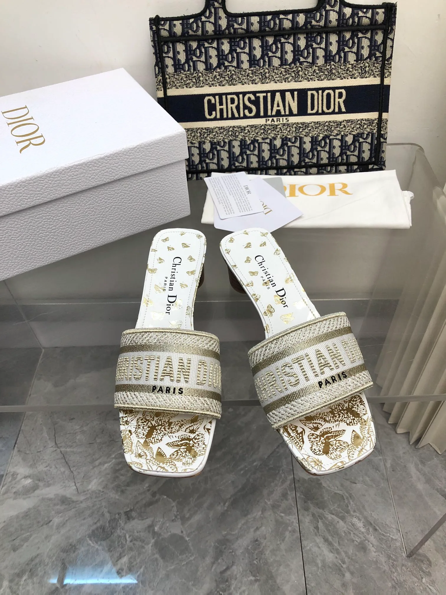 Босоножки Женские Christian Dior 18633998