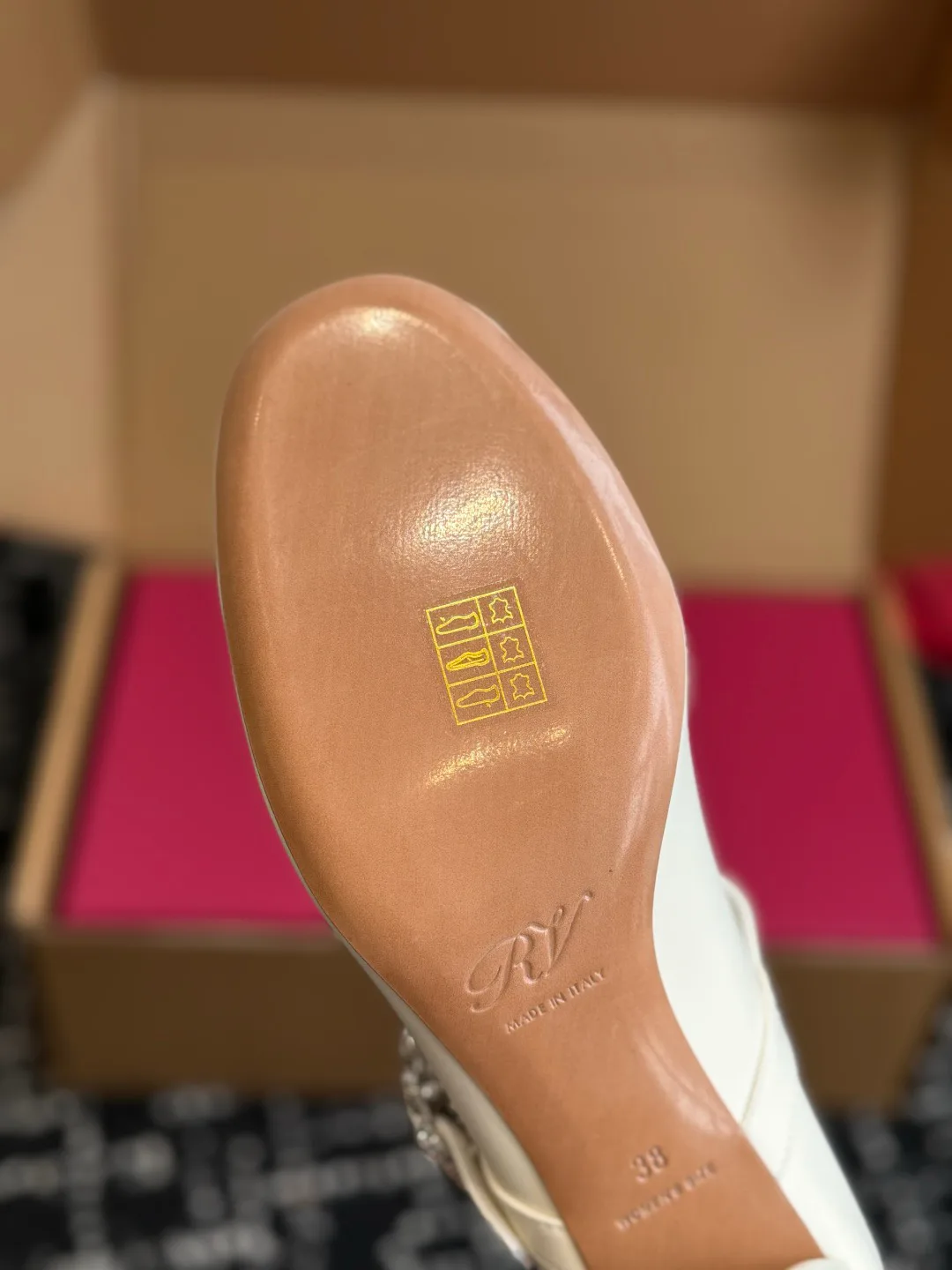 Туфли Женские Roger Vivier 18138846