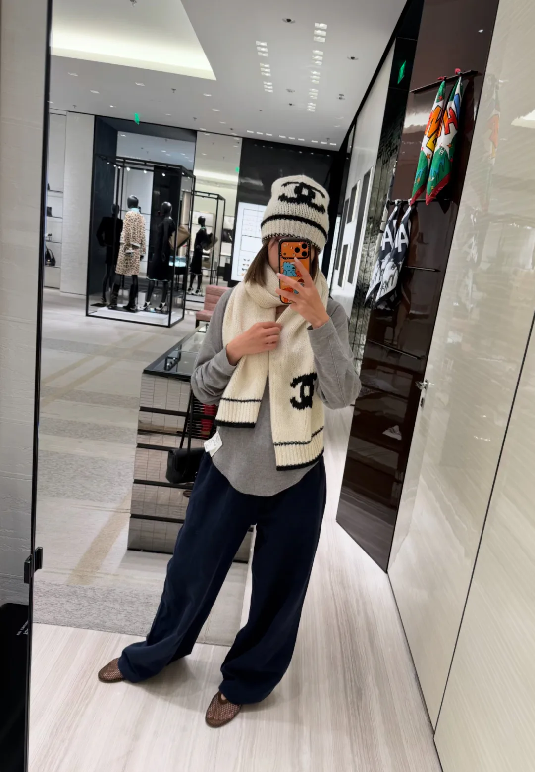 Джемперы И Свитеры Женские Chanel 17485601