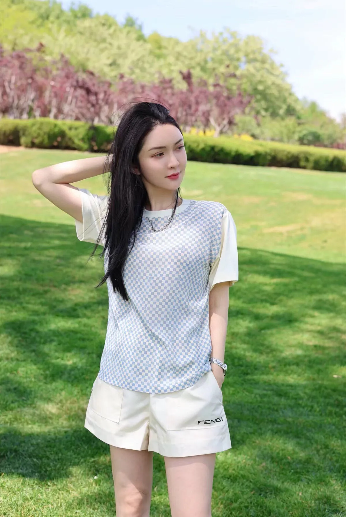 Шорты Женские Fendi 11201556