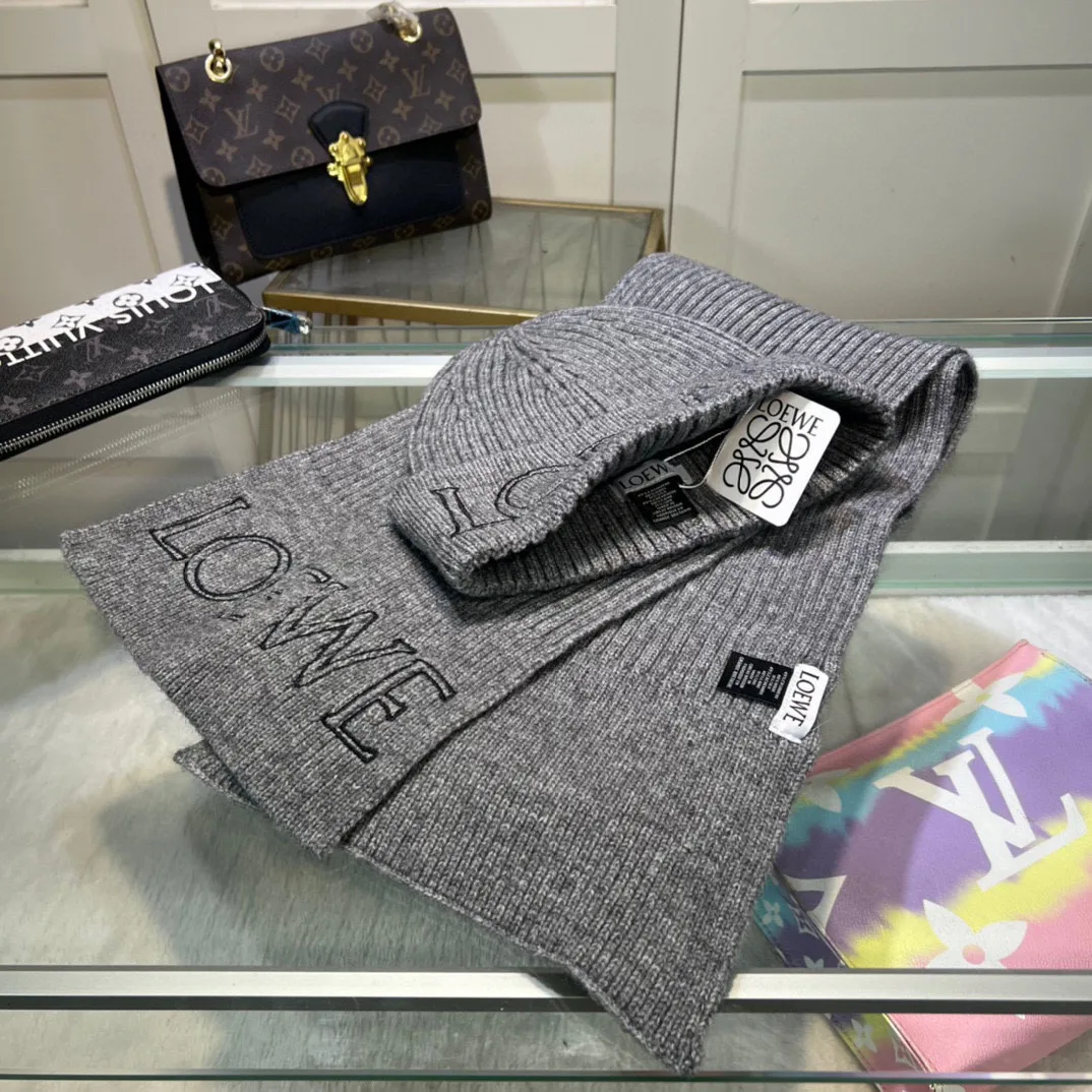Головные Уборы Loewe 823943