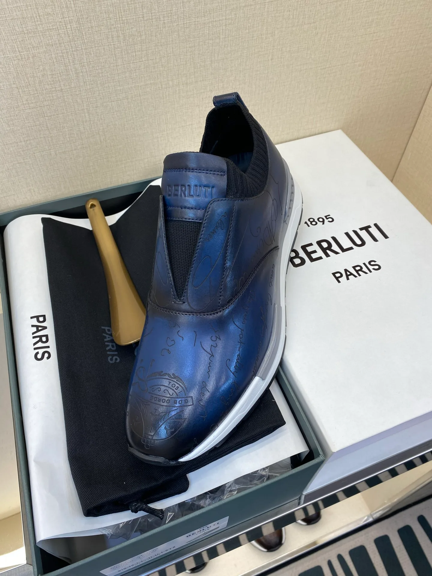 Кроссовки Мужские Berluti 17971892