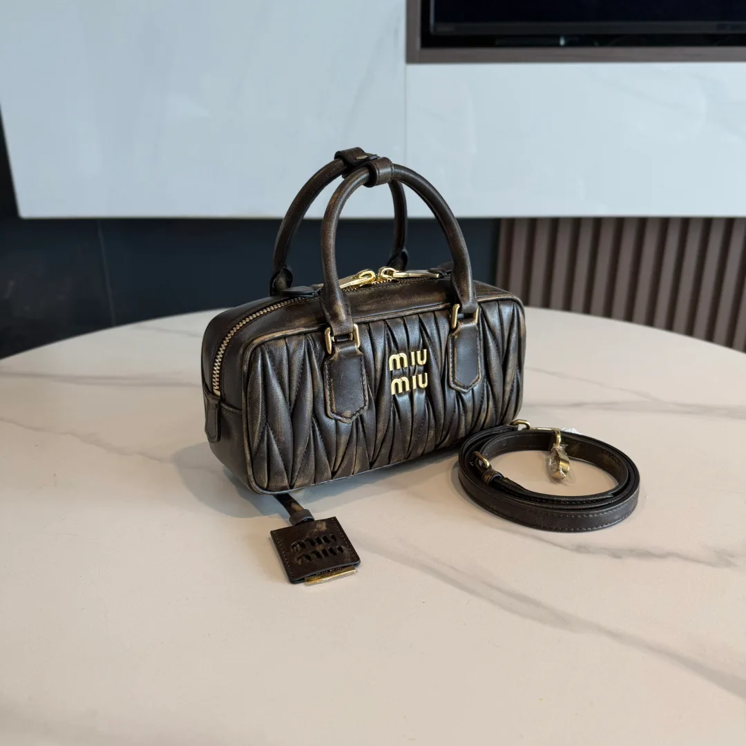 Сумки На Ремне Женские Miu Miu 111307