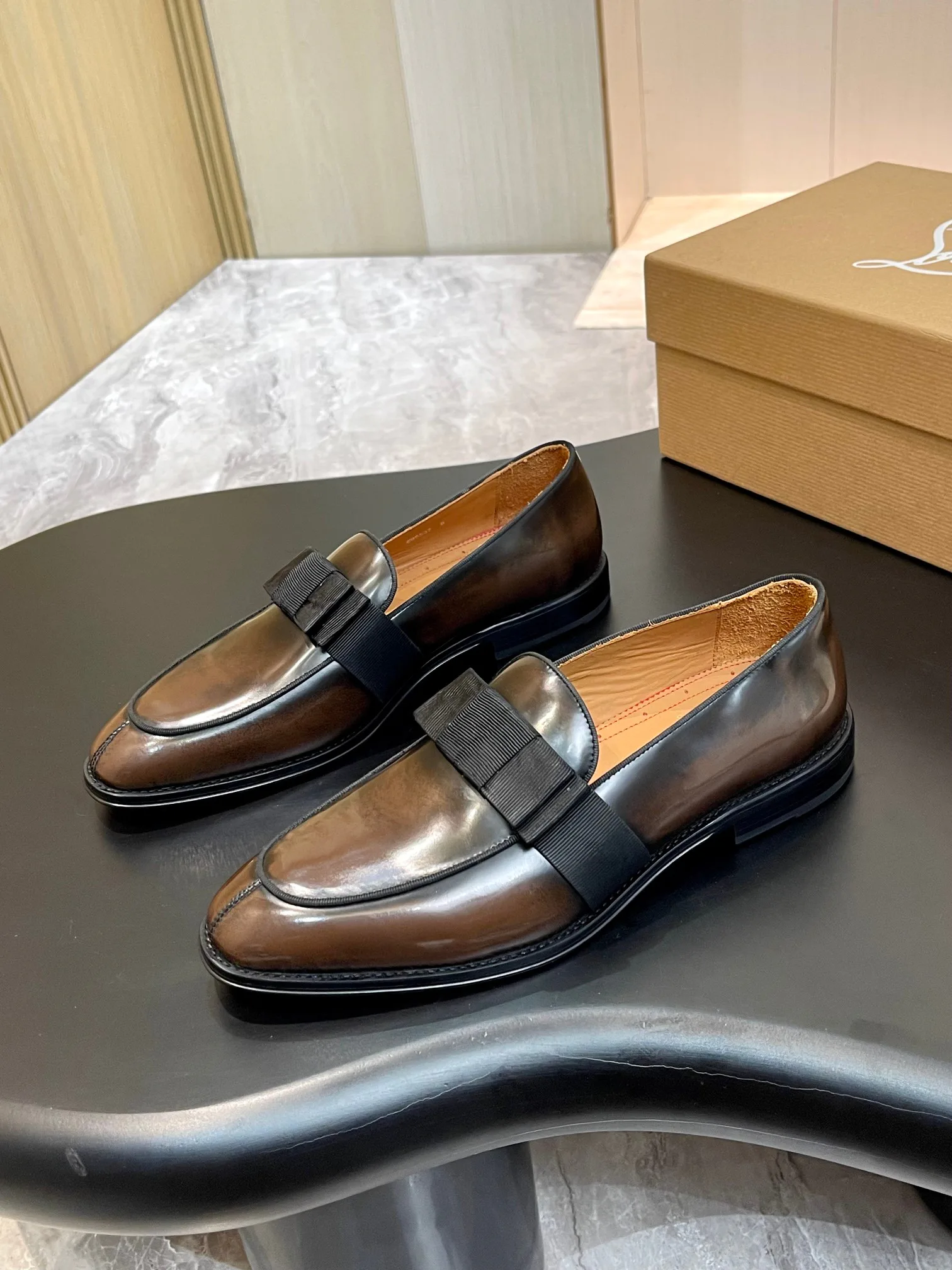Лоферы И Туфли Мужские Christian Louboutin 18117252