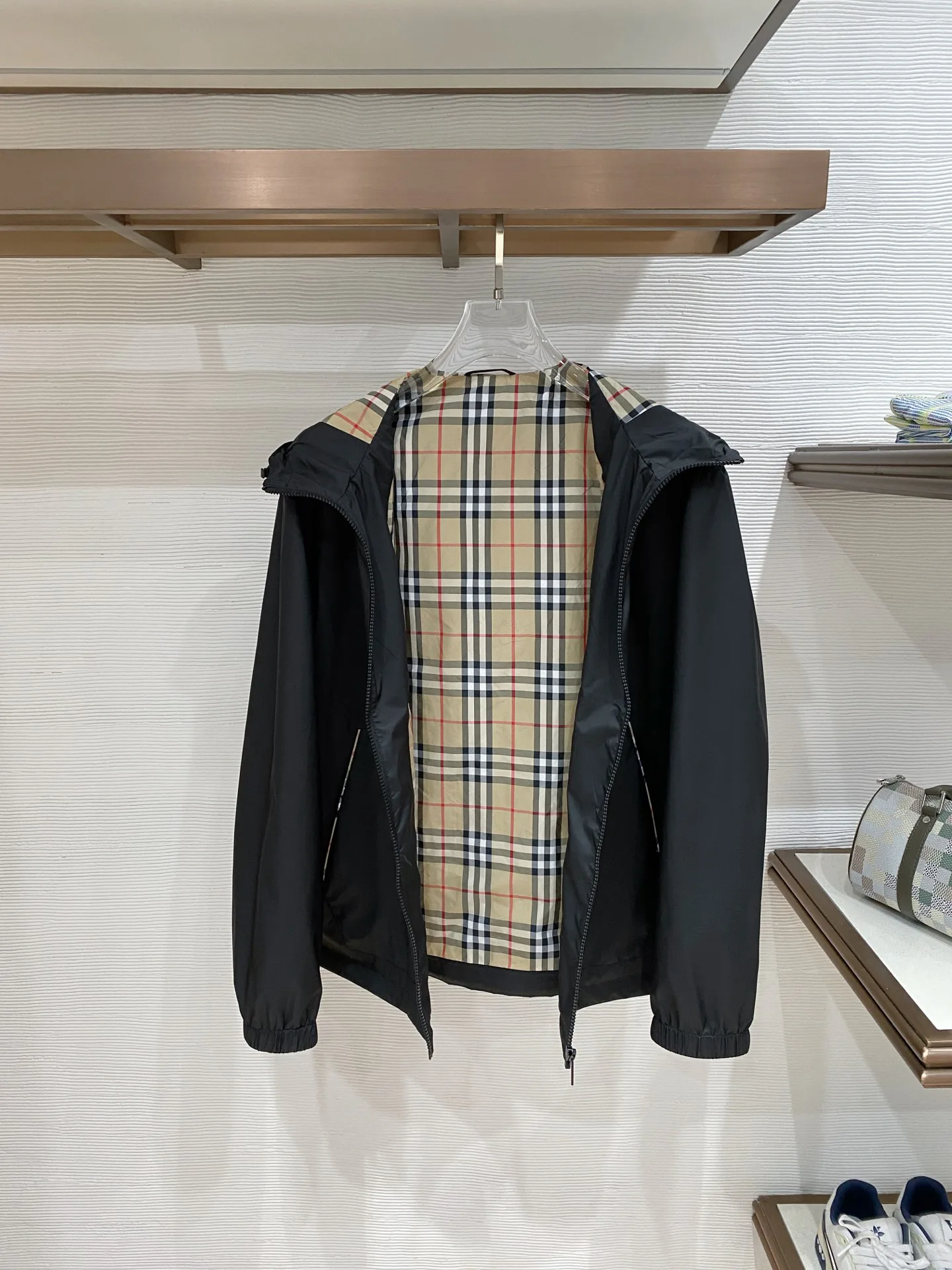 Пальто И Тренчи Мужские Burberry 11496549