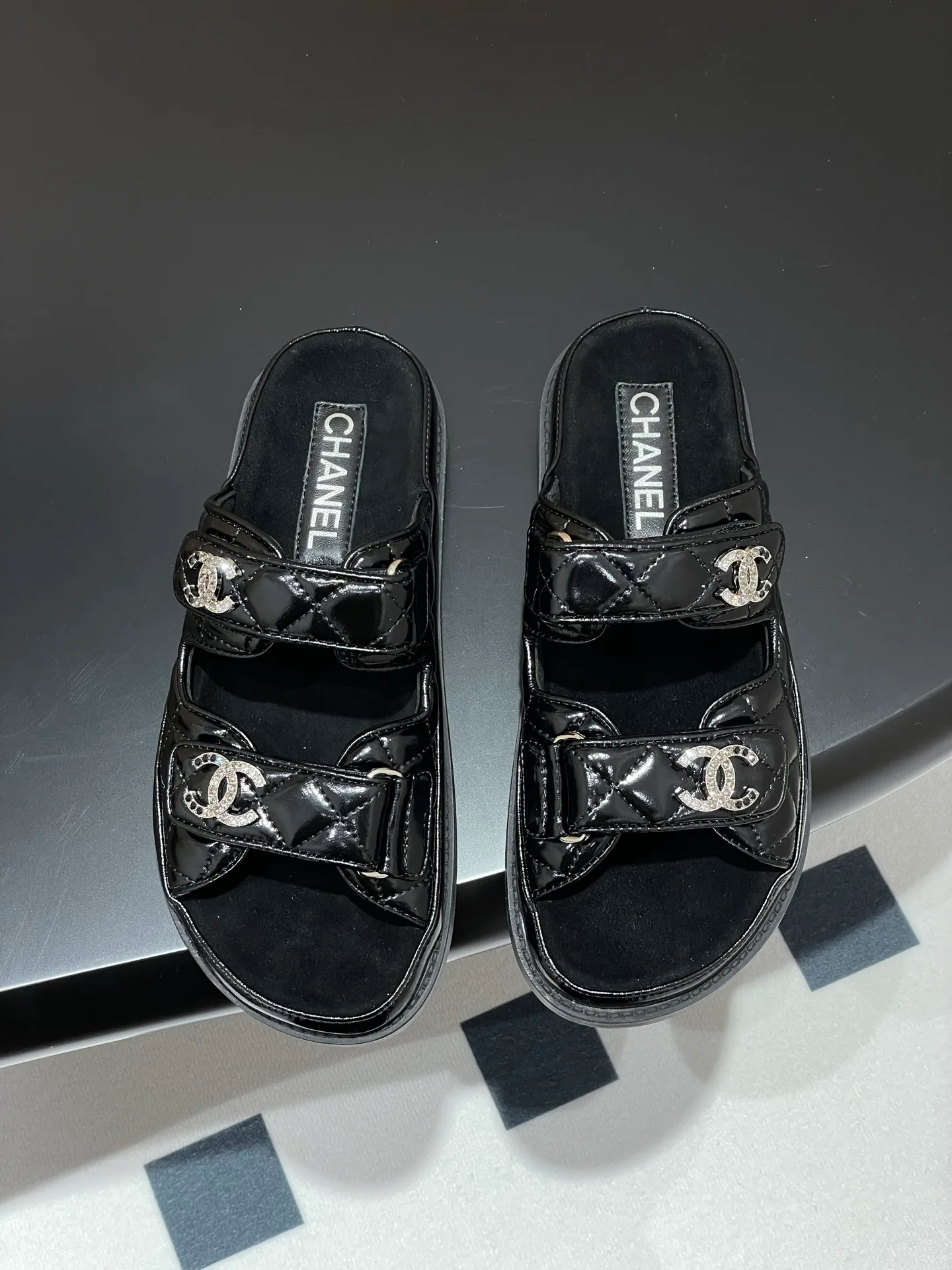 Шлепанцы Женские Chanel 19163