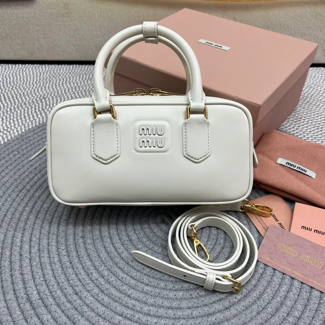 Сумки На Ремне Женские Miu Miu 35684