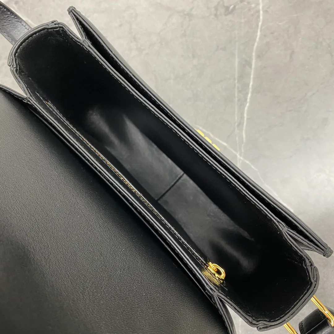 Классические Сумки Женские Celine 18141589