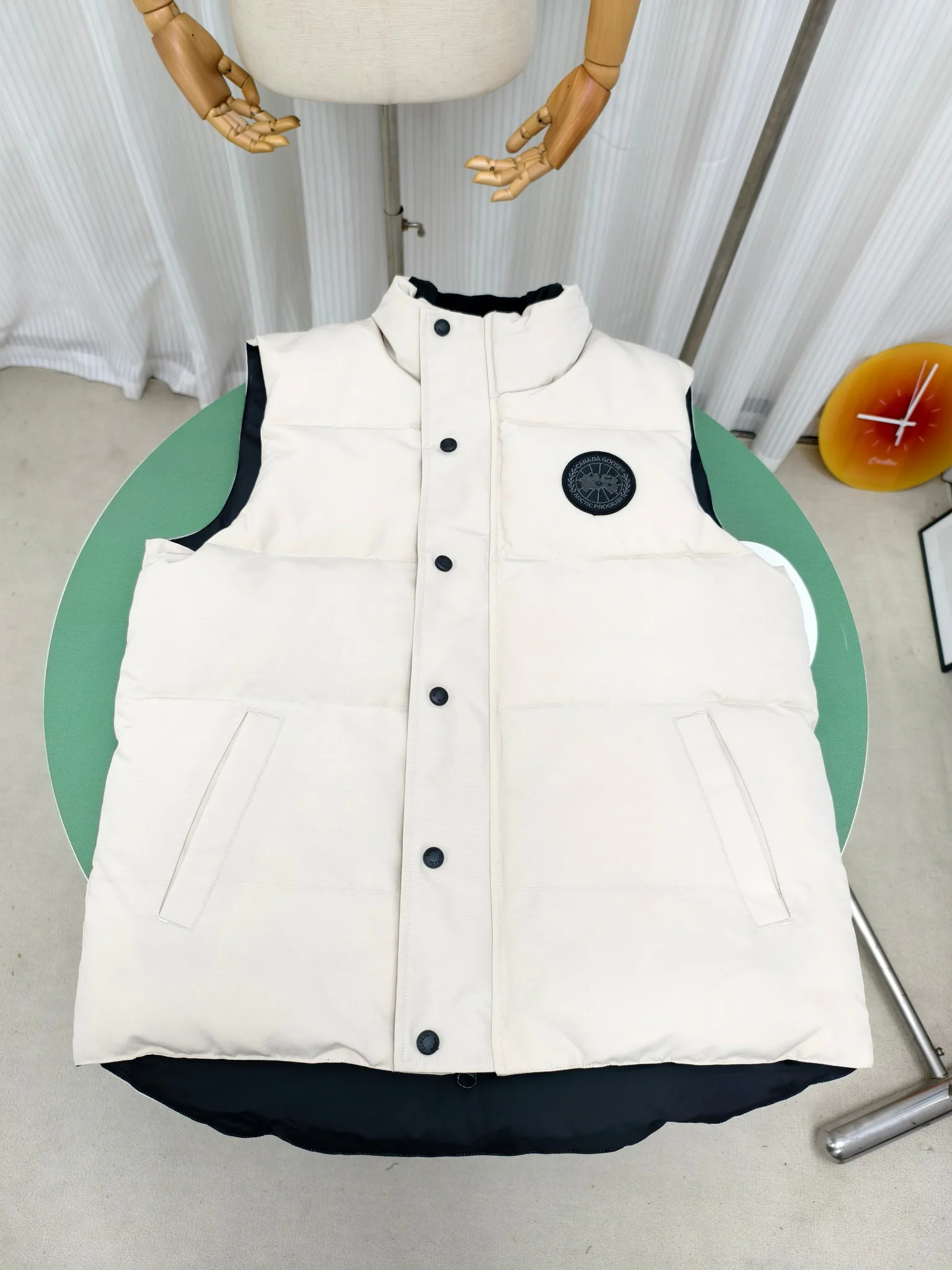 Жилеты Женские Canada Goose 1773249