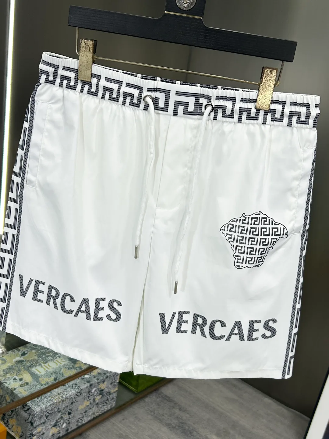 Шорты Мужские Versace 16923354