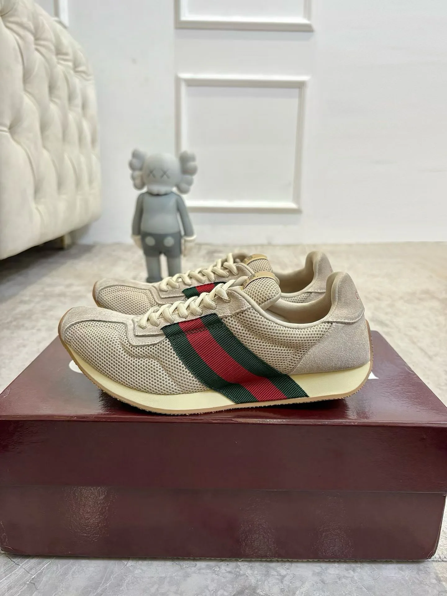 Кроссовки Женские Gucci 18466240