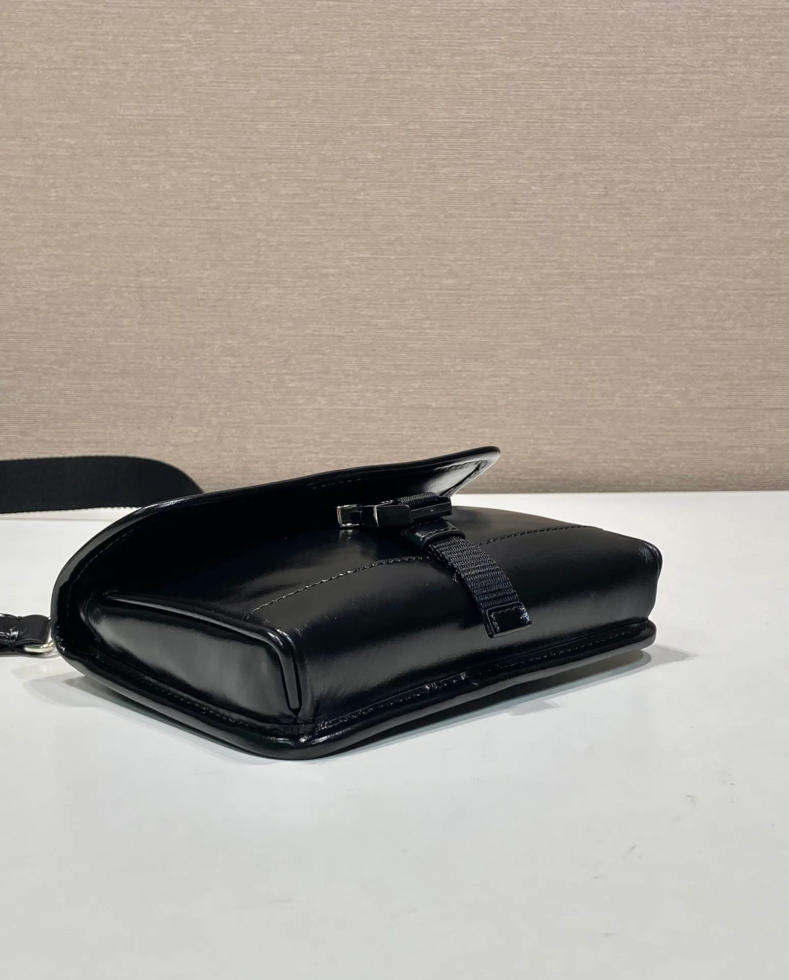 Сумки На Ремне Женские Prada 13346070