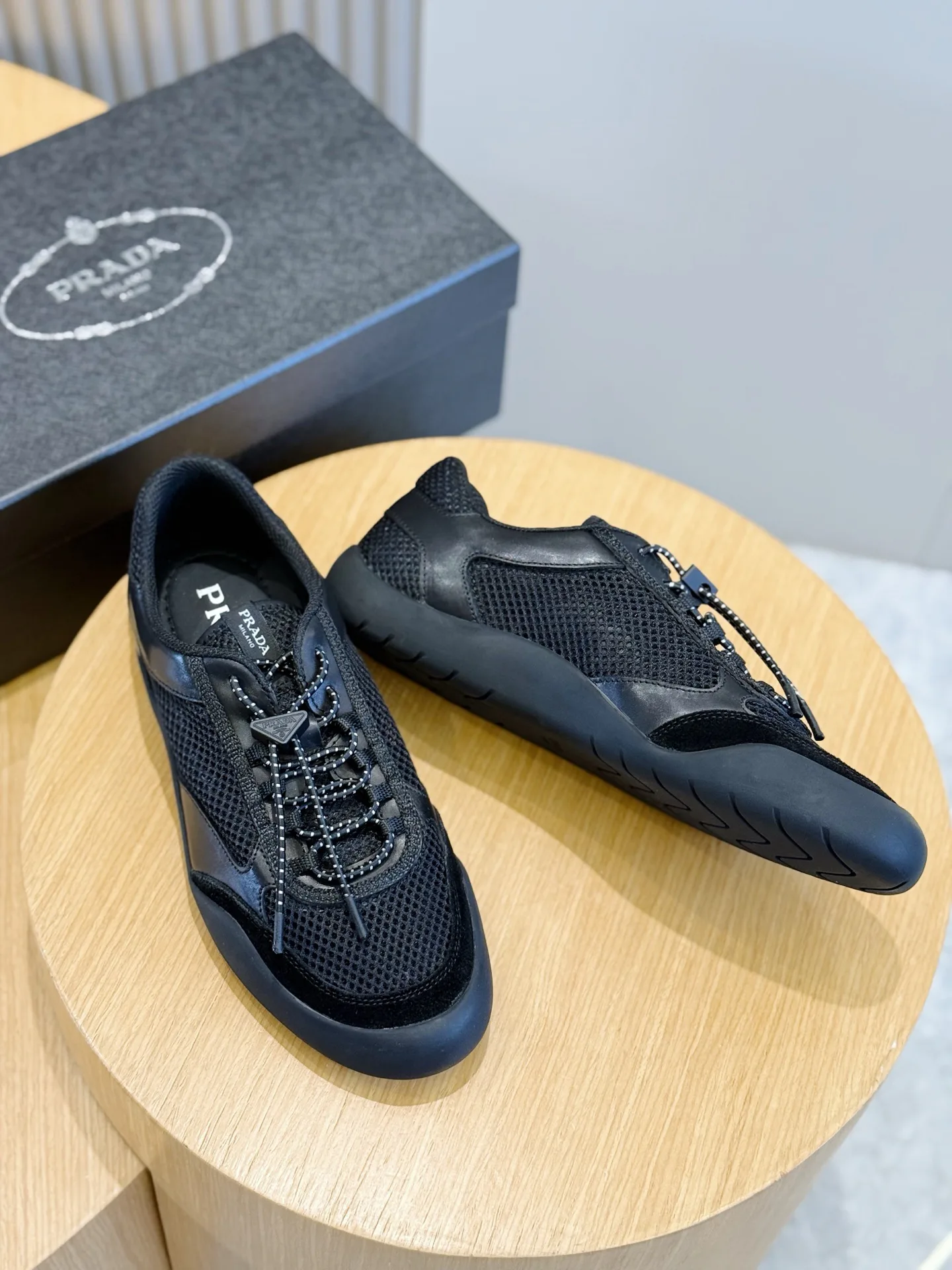 Кроссовки Мужские Prada 11700042