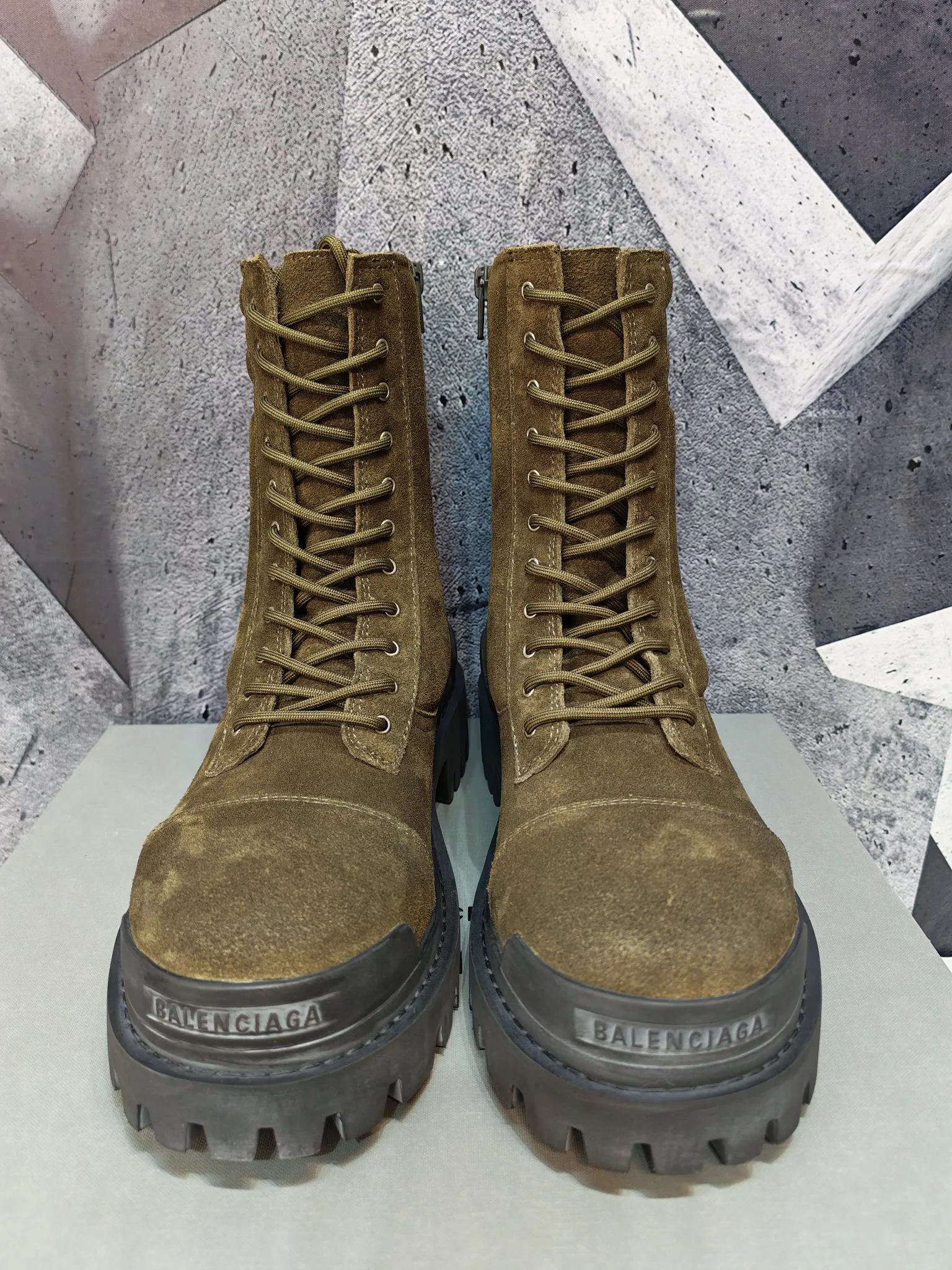 Ботинки Мужские Balenciaga 17962238