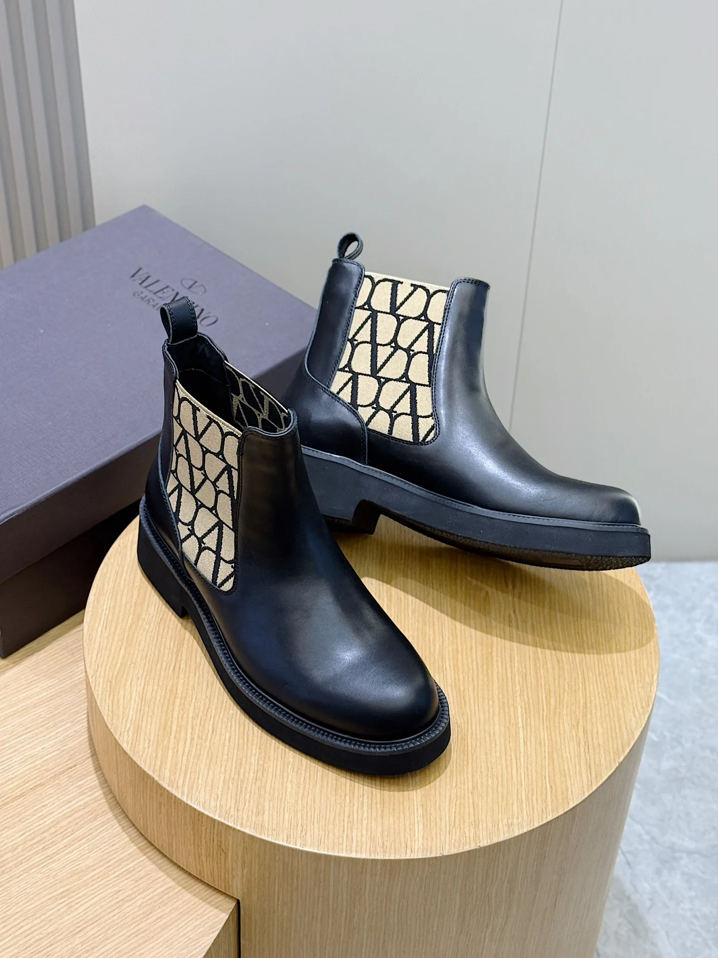 Ботинки Мужские Valentino 200757