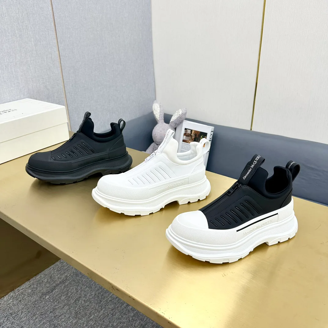 Кроссовки Женские Alexander Mcqueen 18397476