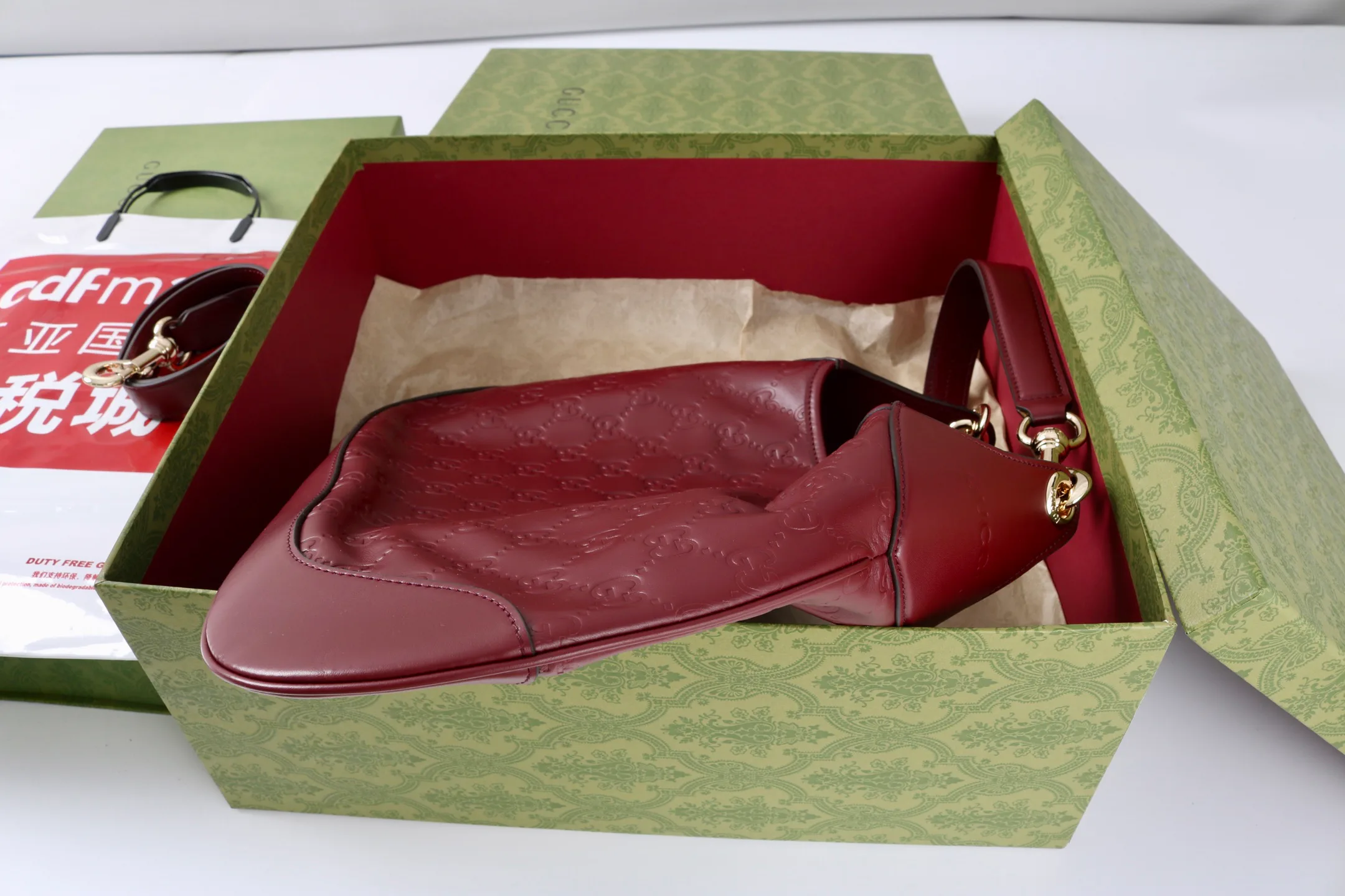 Сумки На Ремне Женские Gucci 393592