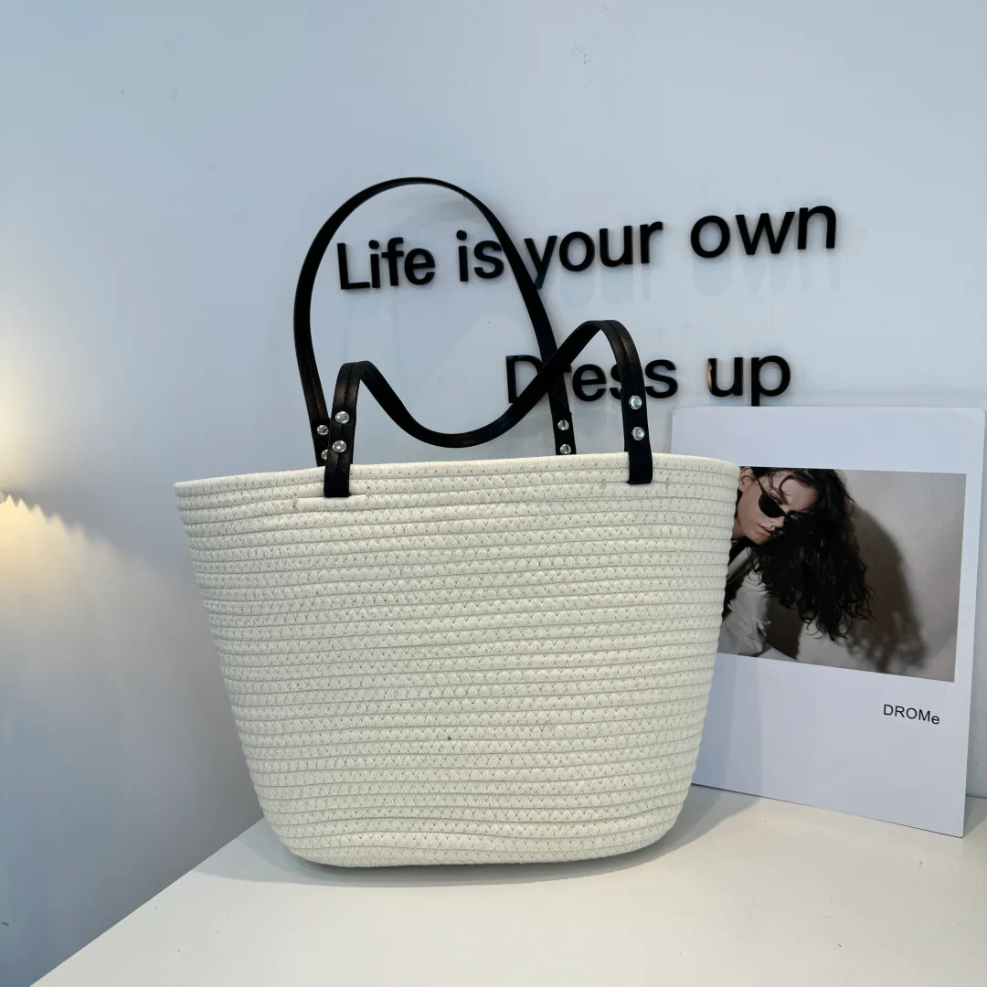 Классические Сумки Женские Prada 12765026