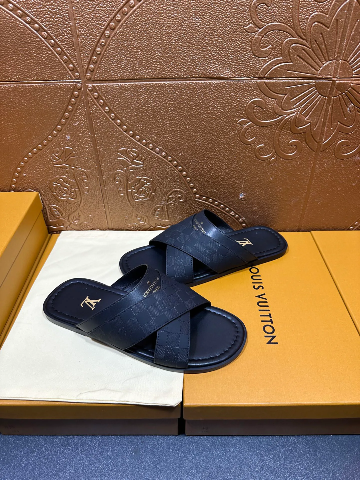 Шлепанцы Мужские Louis Vuitton 103511