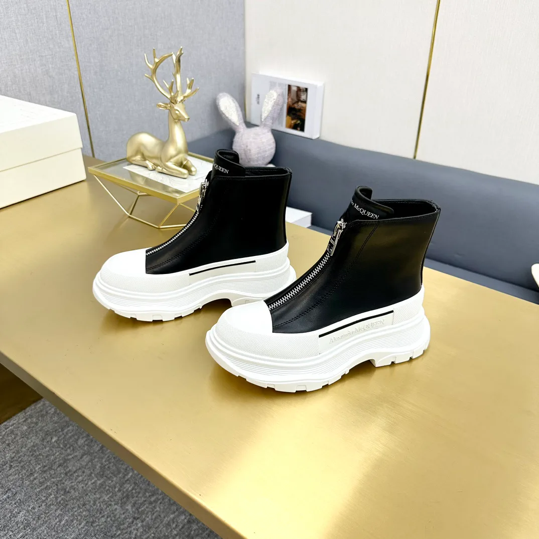 Кроссовки Женские Alexander Mcqueen 18397488