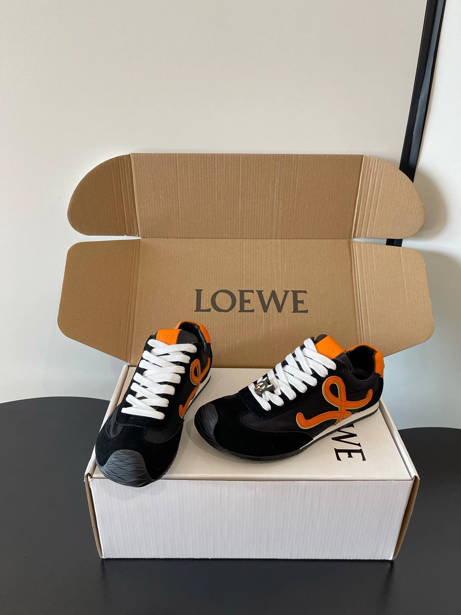 Кроссовки Женские Loewe 1818757